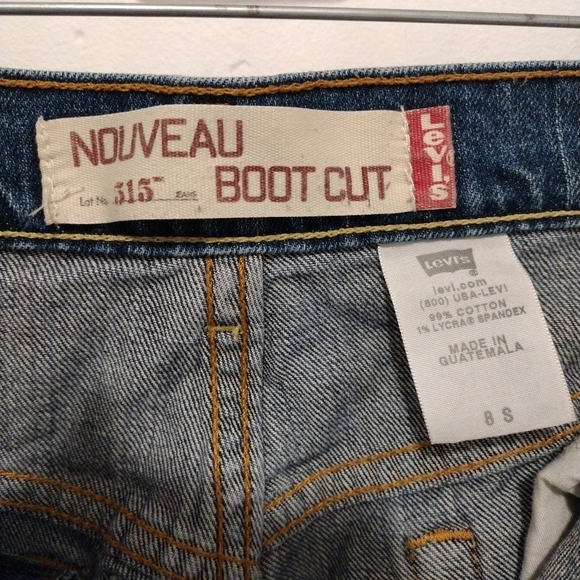 Levi's - 515 Bootcut Jeans - Picture 11 of 12